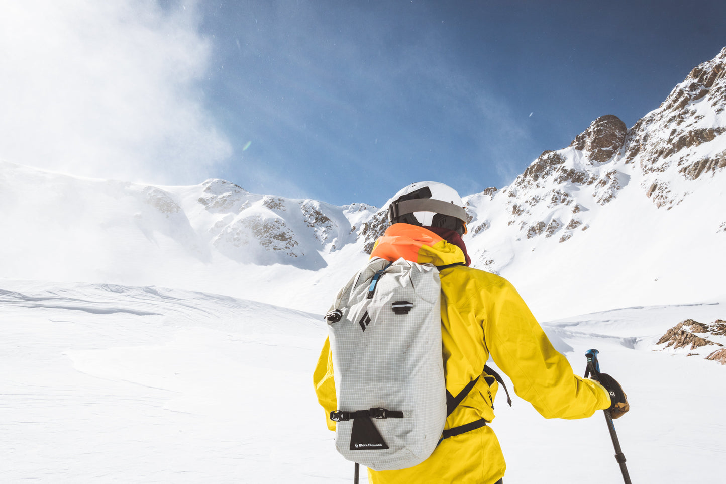 Team Wendy M-216 | w/ Princeton Tec Light & Superior Ventilation | Professional Ski Helmet