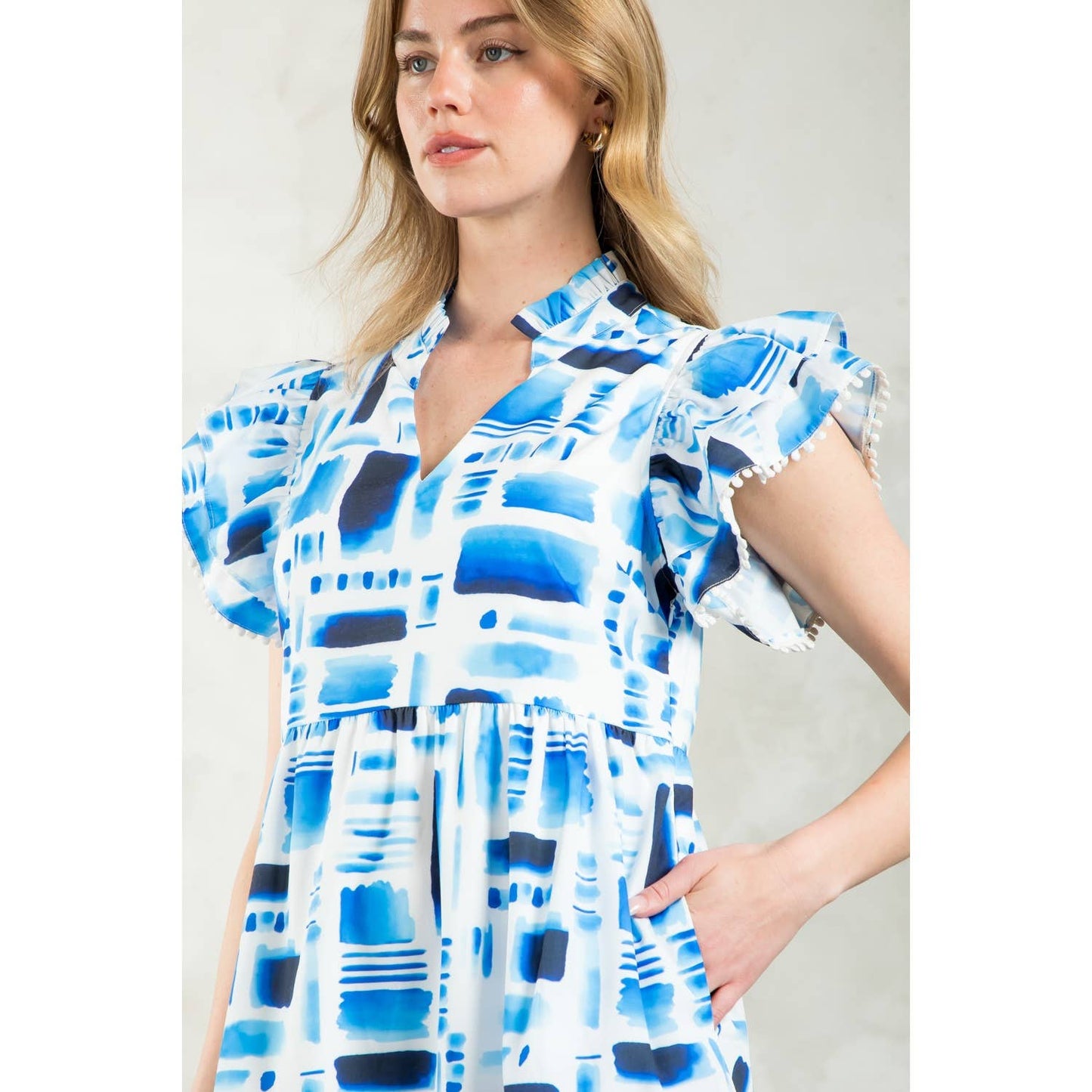 GRACELLE- Flutter Sleeve Print Tiered Midi Dress