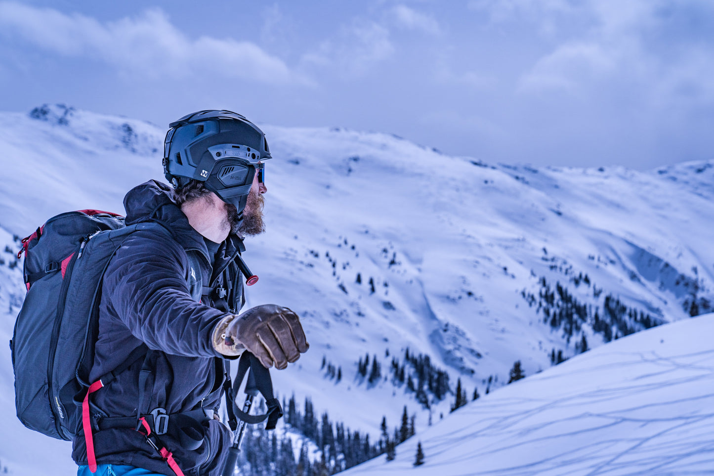 Team Wendy M-216 | w/ Princeton Tec Light & Superior Ventilation | Professional Ski Helmet