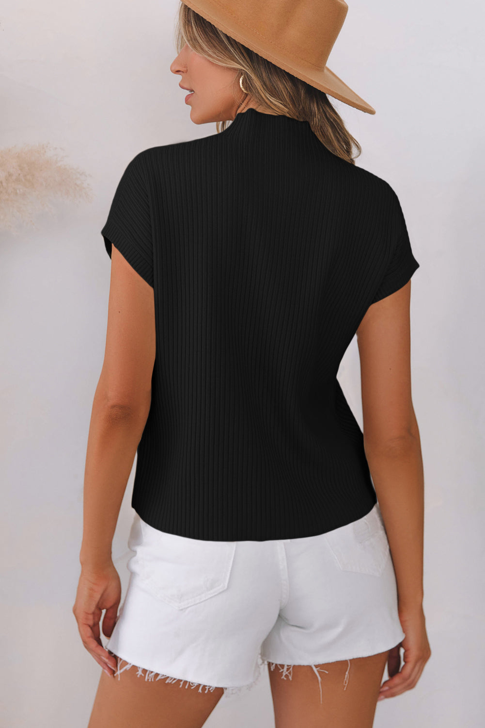 Ollie - Patch Pocket Ribbed Knit Short Sleeve Sweater