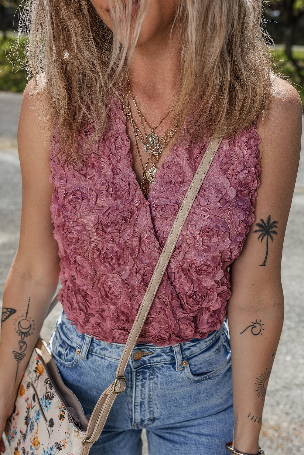 Claire - Rose Textured V-Neck Sleeveless Bodysuit