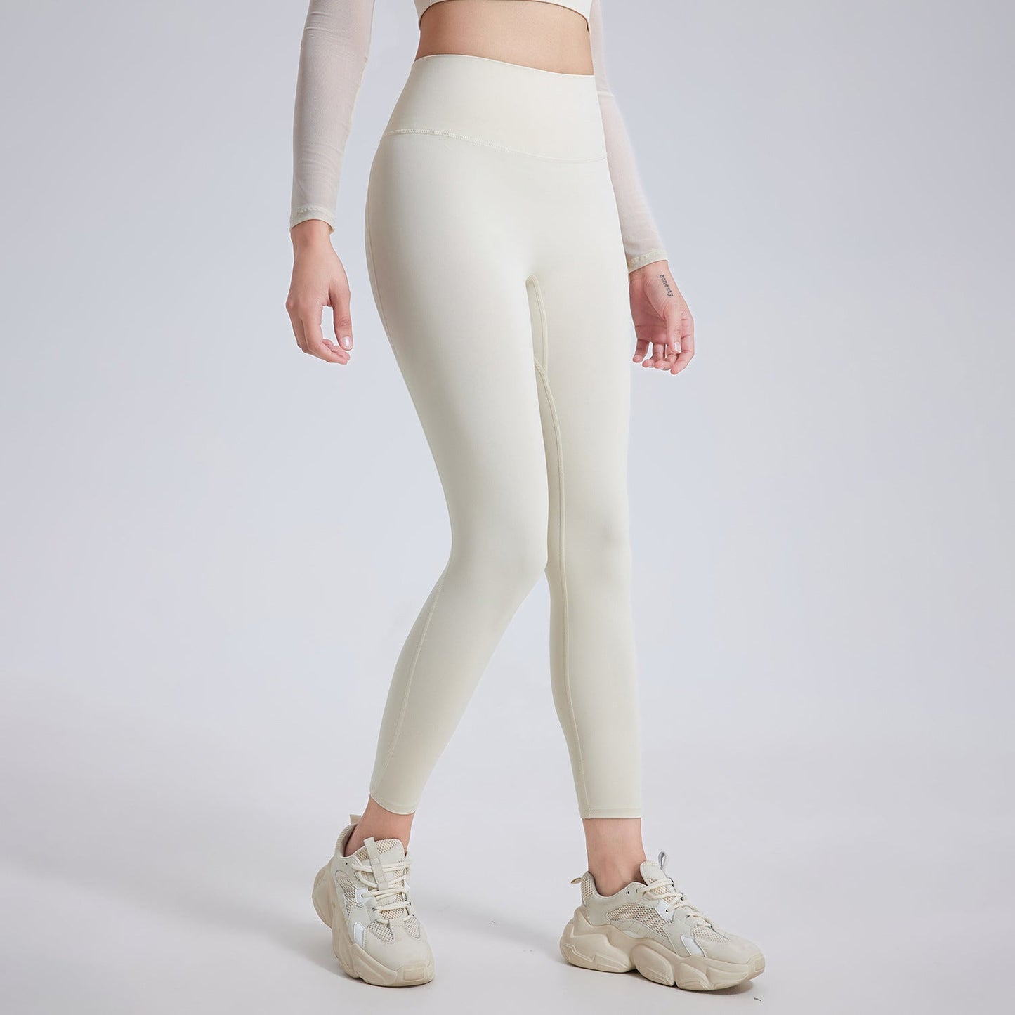High Waist Peach Hip Lifting Nude Feel Yoga Pants Women Seamless Sport Quick Drying Tights Outer Wear Running Fitness Pants